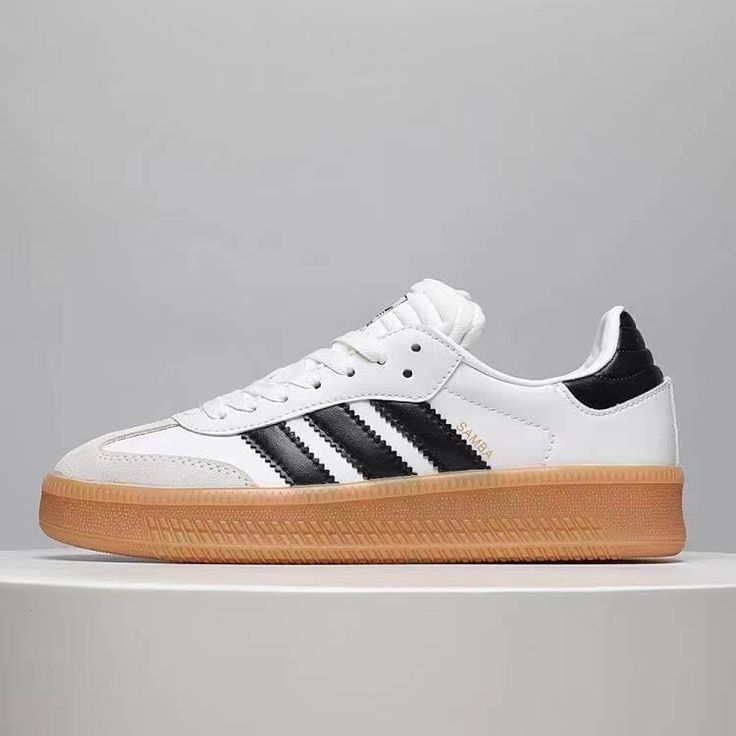 Samba White SLG (U/A)