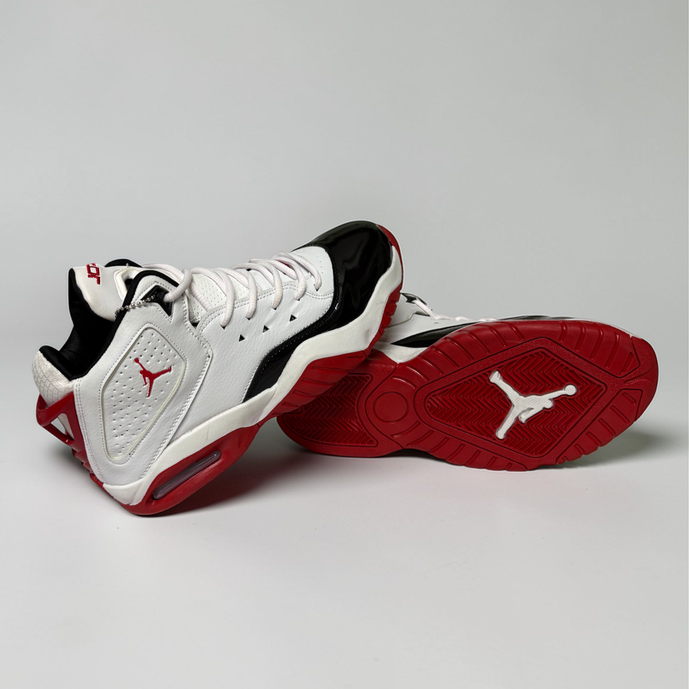 Beloyal White Red