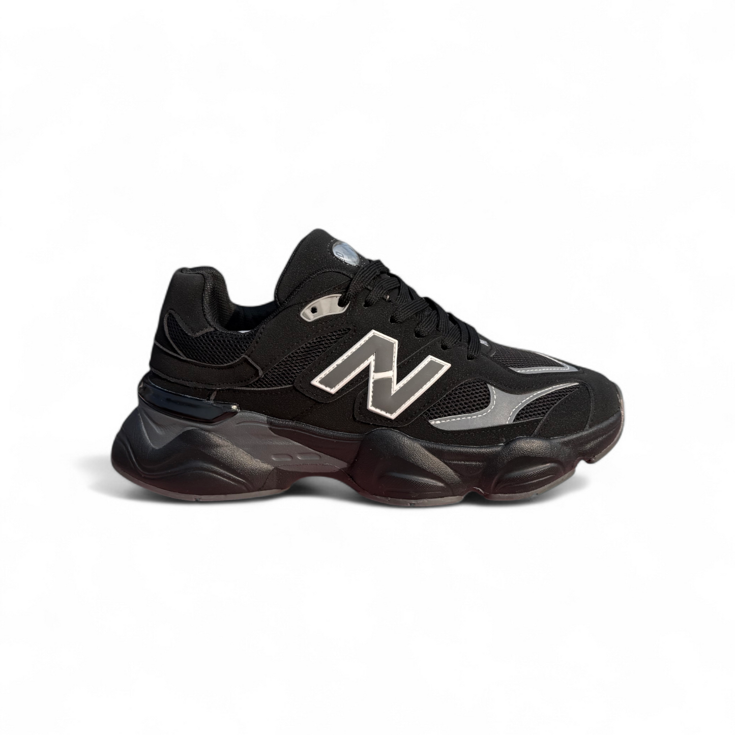 9060 Full Black