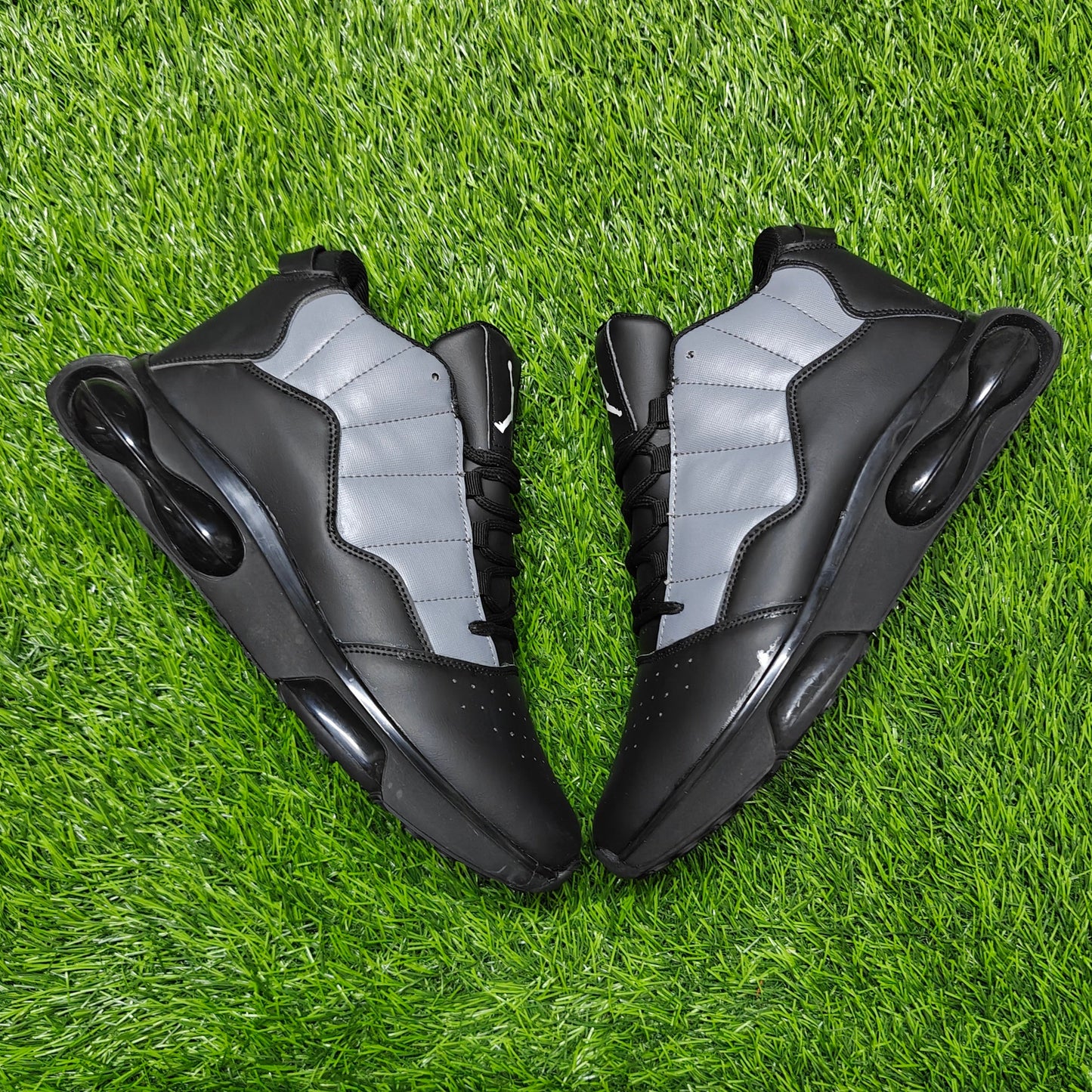J 12 Grey/Black Tube