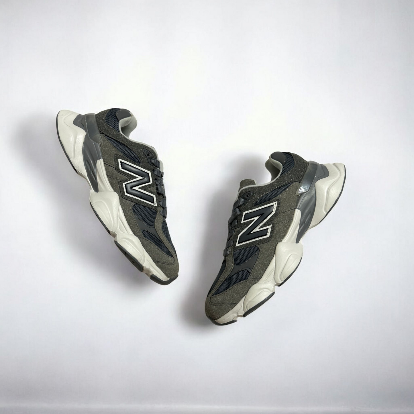 9060 Grey