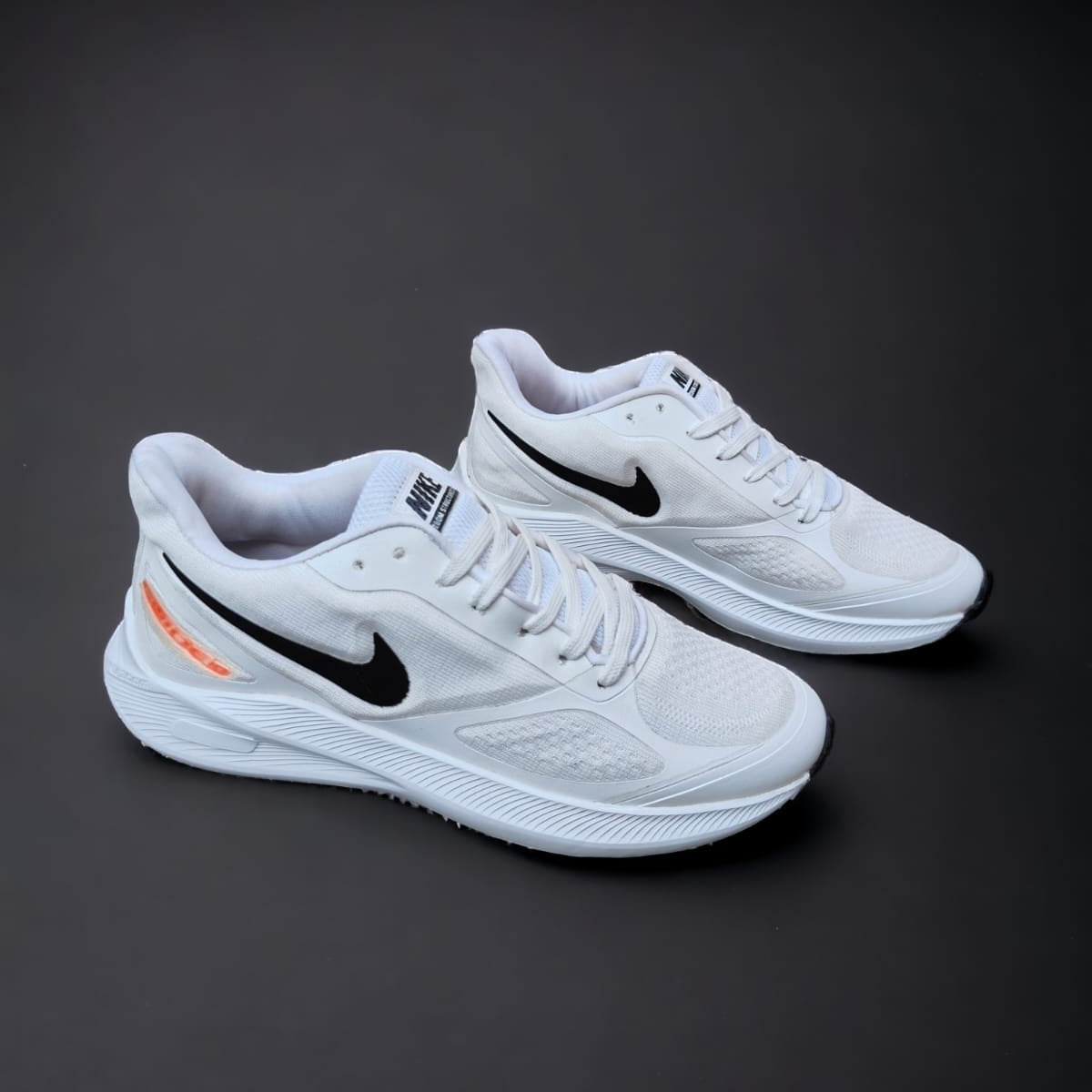 GUEDE 10 Off-White
